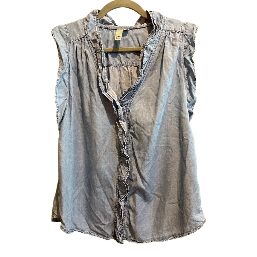 Kut From The Kloth Blouse Womens Size Large Blue Chambray Sleeveless‎ Ruffled